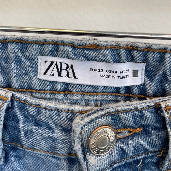 Zara High Waisted Mom Jeans Size 0 - Picture 4 of 9